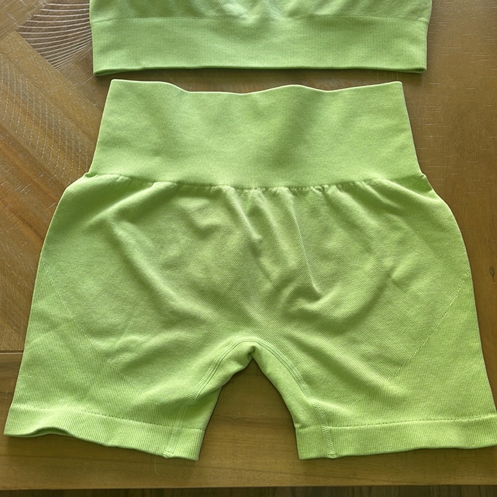 Seamless 2 Piece Workout Gym High Waist Leggings with Sport Bra Set - Picture 2 of 4